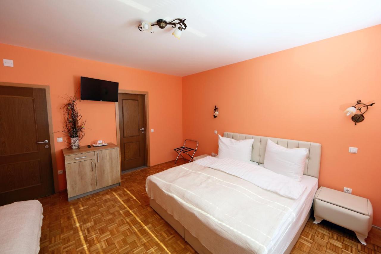 Bed and Breakfast Sobe Grabar Ptuj Exterior foto