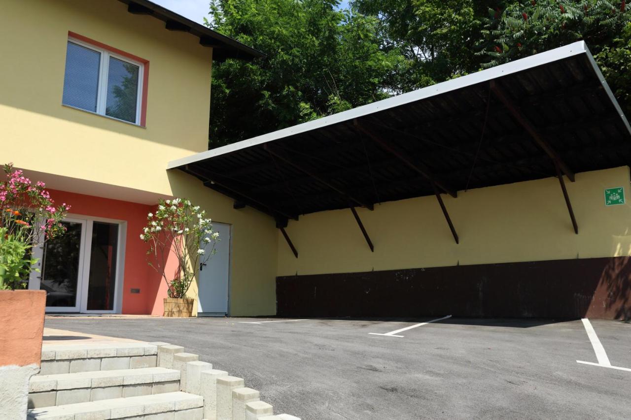 Bed and Breakfast Sobe Grabar Ptuj Exterior foto